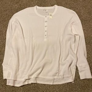 White long sleeve aerie shirt